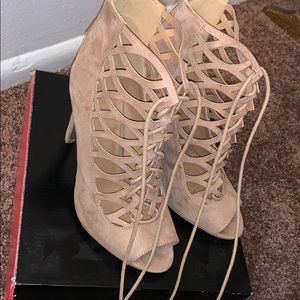 Women’s platform heels